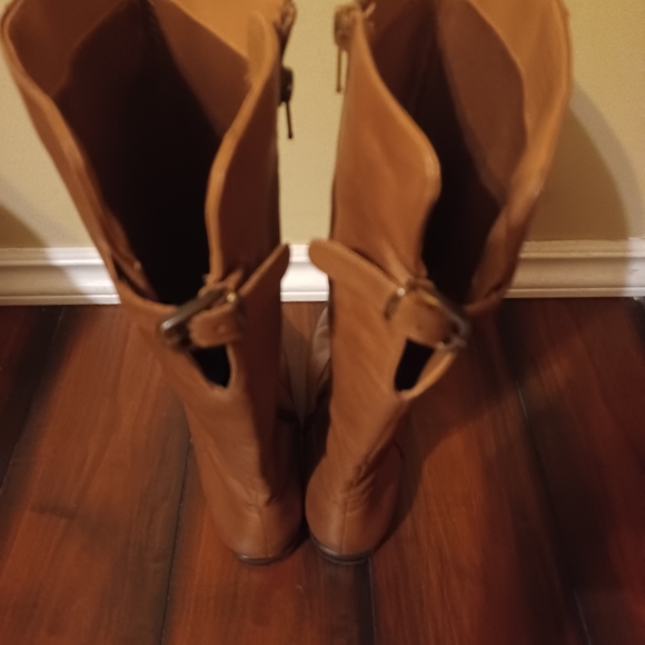 Aldo Boots - Picture 3 of 3